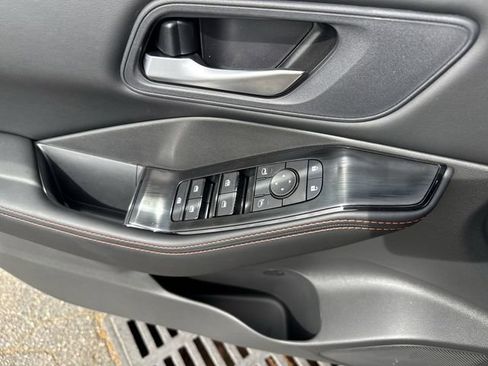 New 2026 Nissan Rogue SV AWD/4WD image 27