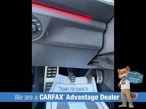 Used 2019 Volkswagen Jetta GLI FWD image 32