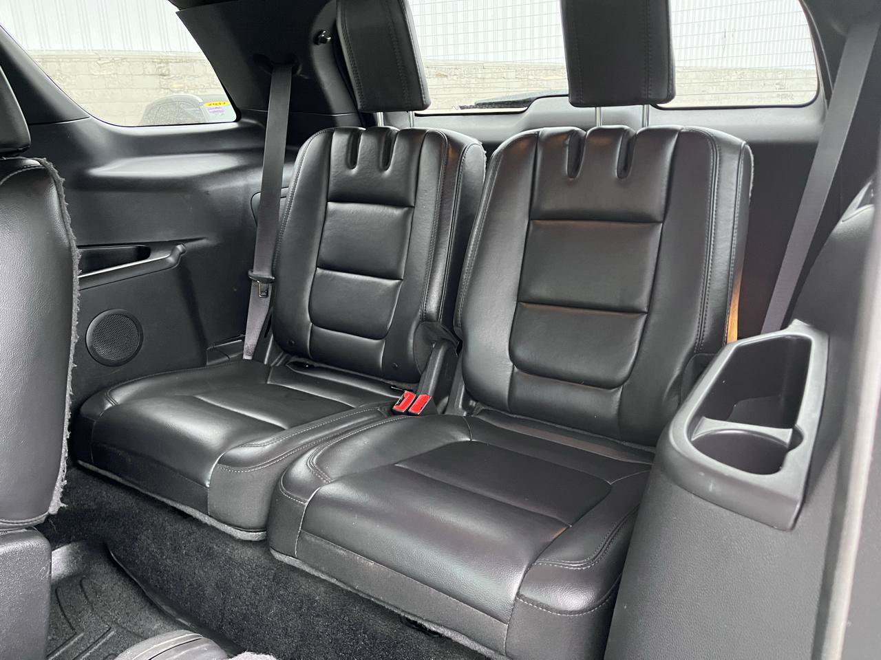 Used 2015 Ford Explorer XLT w/ Equipment Group 202B AWD/4WD image 15