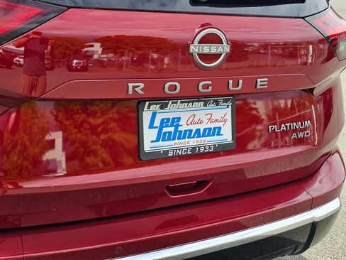 New 2026 Nissan Rogue Platinum w/ Platinum Premium Package AWD/4WD image 24