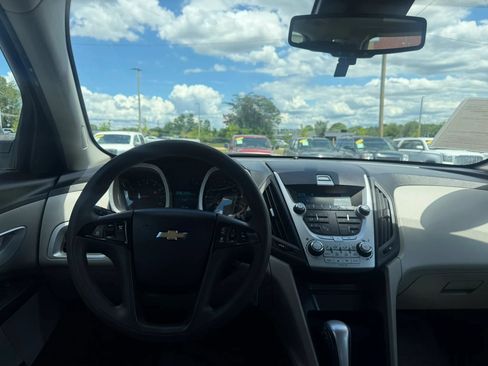 Used 2015 Chevrolet Equinox LS FWD image 14