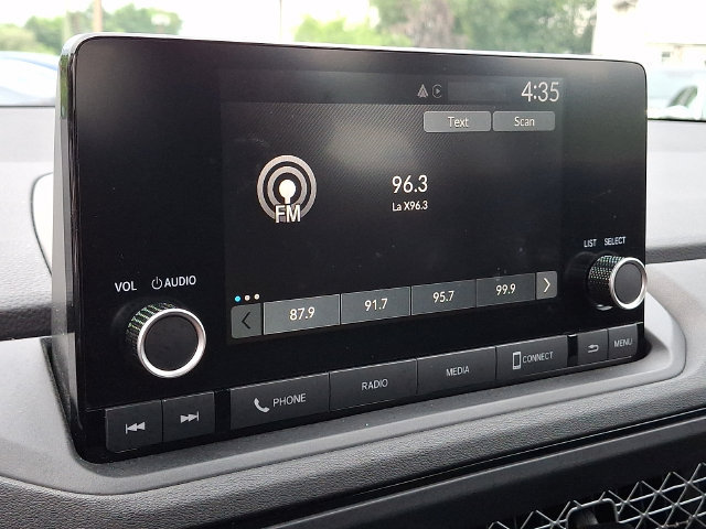 Used 2023 Honda Accord LX image 17