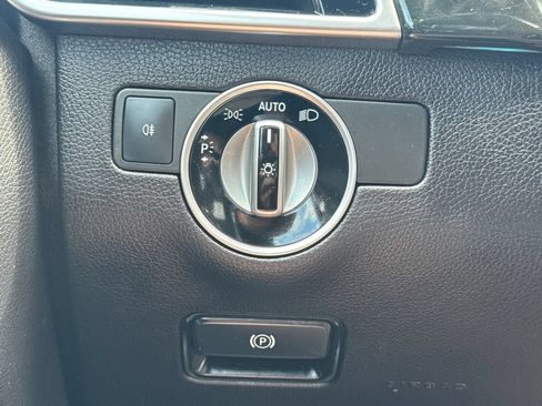 Used 2018 Mercedes-Benz GLS 450 4MATIC image 31