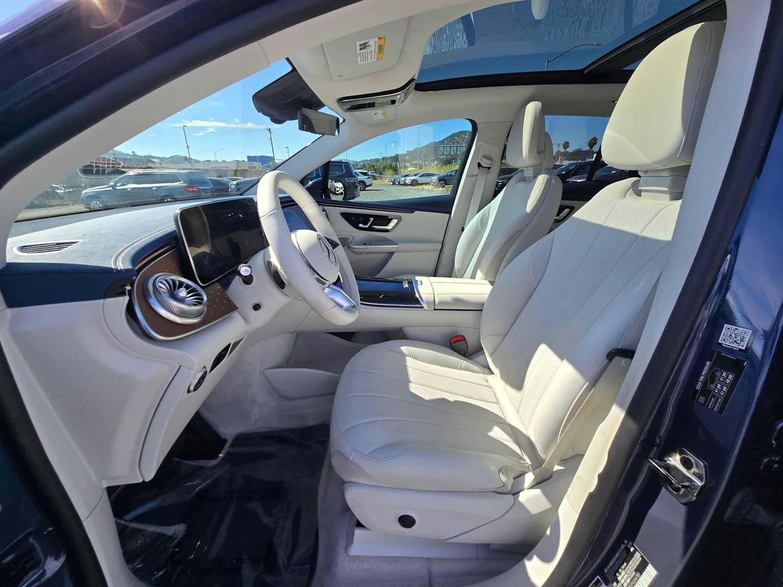 Used 2023 Mercedes-Benz EQE 350+ SUV w/ AMG Line Exterior Package image 20