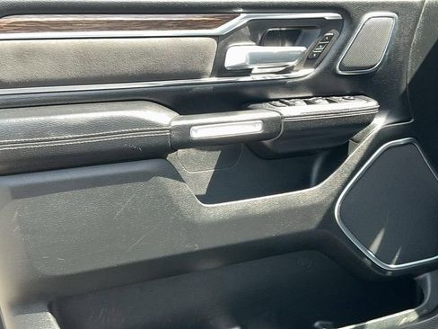 Used 2019 RAM 1500 Laramie RWD image 10