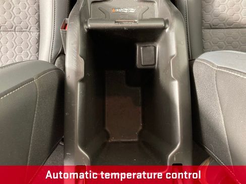 Used 2021 Chevrolet Colorado Z71 image 12