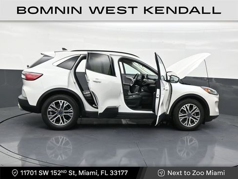 Used 2021 Ford Escape SEL w/ Technology Package image 29