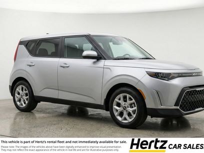 Used 2025 Kia Soul LX w/ LX Technology Package
