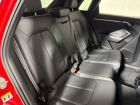 Used 2025 Audi Q3 2.0T Premium AWD/4WD image 15
