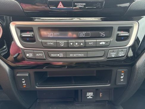 Certified 2017 Honda Ridgeline RTL-E image 18