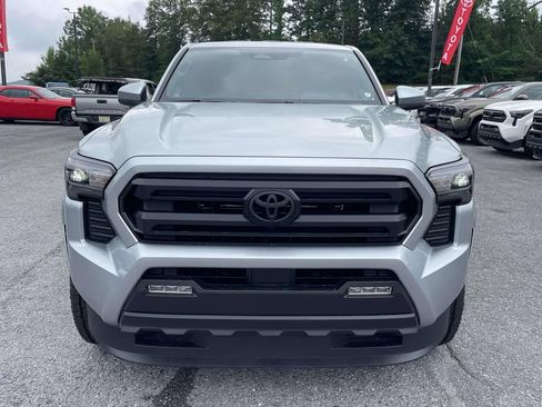 Used 2026 Toyota Tacoma SR5 AWD/4WD image 6