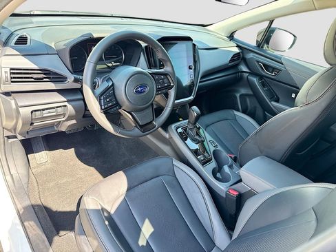 Certified 2025 Subaru Crosstrek 2.5i Limited w/ Crosstrek Mirror Package image 12