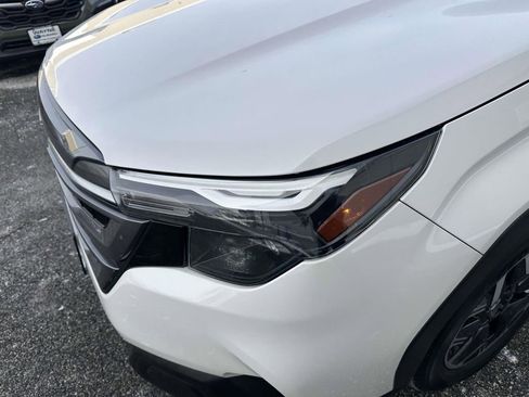 Certified 2025 Subaru Forester Premium image 7