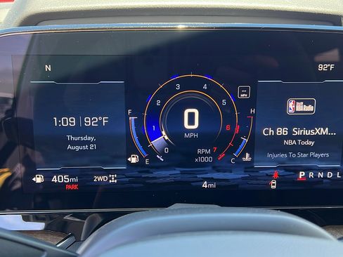 New 2025 Chevrolet Suburban High Country image 30