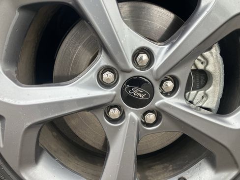 Used 2025 Ford Escape ST-Line image 9