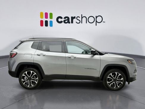 Used 2023 Jeep Compass Limited image 6