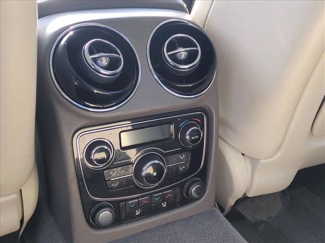 Used 2014 Jaguar XJ L Portfolio RWD image 18