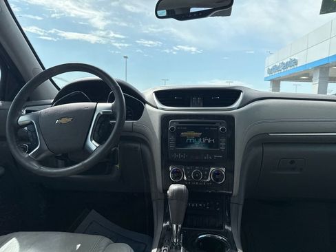 Used 2016 Chevrolet Traverse LTZ image 15