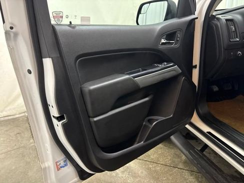 Used 2021 Chevrolet Colorado LT w/ Fleet Safety Package RWD image 24