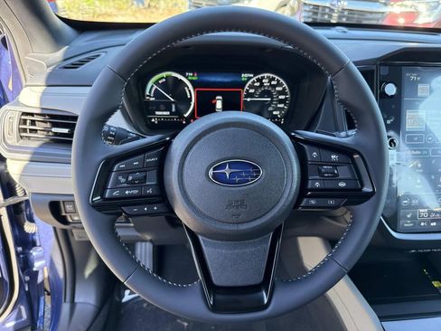 New 2025 Subaru Forester Premium image 39