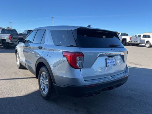 Used 2022 Ford Explorer 4WD w/ Class IV Trailer Tow Package image 8