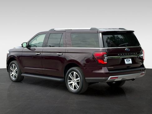 Used 2024 Ford Expedition Max Limited AWD/4WD image 7