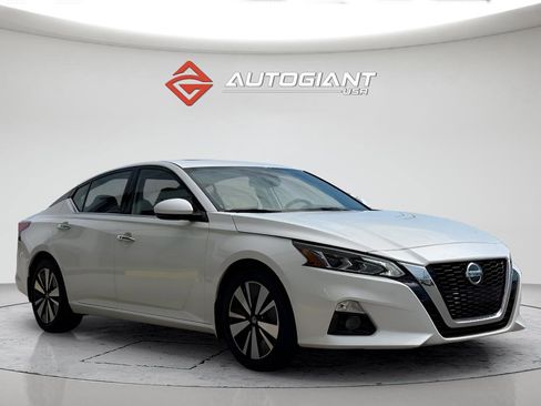 Used 2020 Nissan Altima 2.5 SV image 14