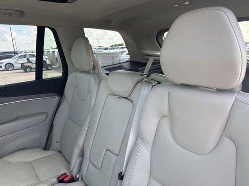 Used 2024 Volvo XC90 T8 Ultimate w/ Protection Package Premier AWD/4WD image 10