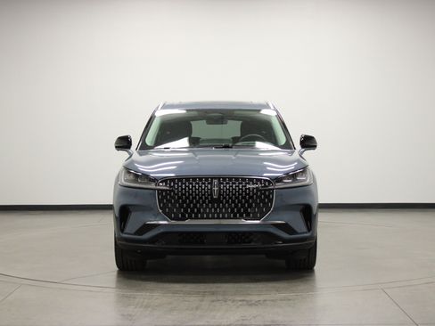 New 2026 Lincoln Aviator Reserve image 3
