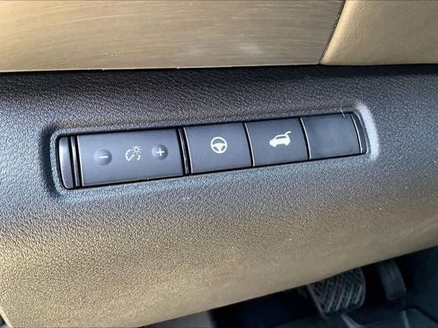 New 2026 Nissan Pathfinder Rock Creek image 18