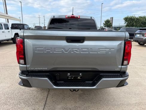 Used 2023 Chevrolet Colorado LT w/ LT Convenience Package RWD image 6