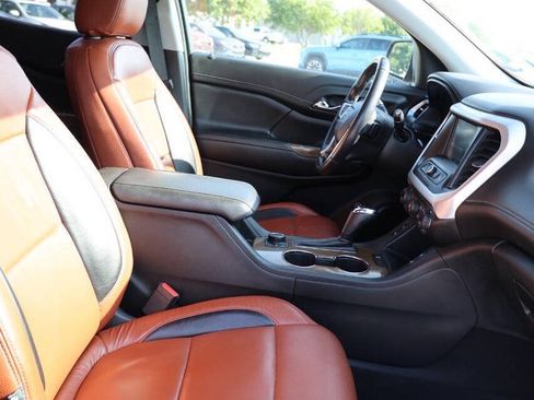 Used 2019 GMC Acadia SLE w/ Driver Alert Package I FWD image 15