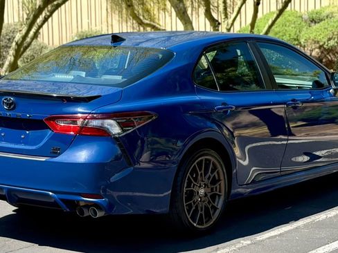 Used 2024 Toyota Camry SE w/ Convenience Package FWD image 8
