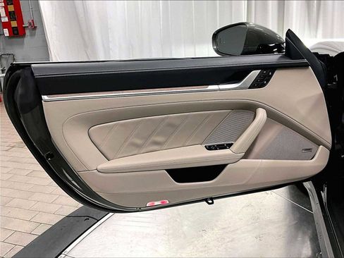 New 2026 Porsche 911 Targa 4S image 22