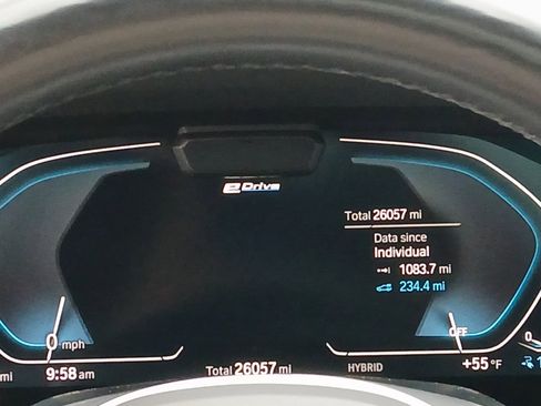 Used 2022 BMW X5 xDrive45e w/ M Sport Package image 8