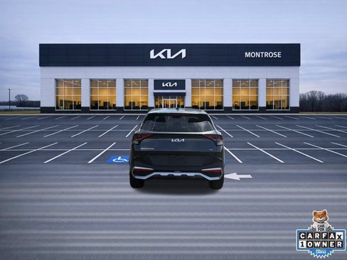 Used 2023 Kia Sportage LX AWD/4WD image 7
