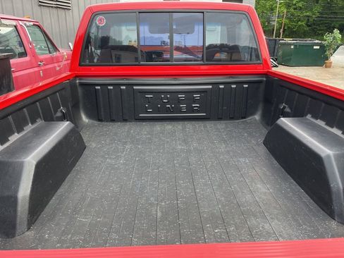 Used 1992 Chevrolet Silverado 1500 4x4 Regular Cab image 16