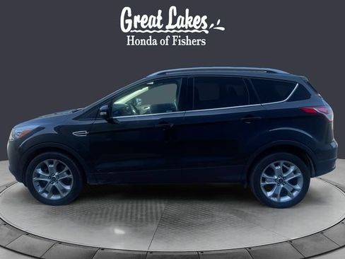 Used 2015 Ford Escape Titanium w/ Equipment Group 301A AWD/4WD image 2