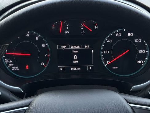 Used 2022 Chevrolet Malibu LT image 13