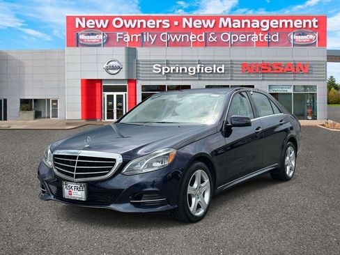 Used 2014 Mercedes-Benz E 350 4MATIC Sedan image 2