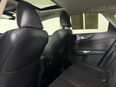 Used 2025 Lexus NX 250 FWD w/ Cold Area Package image 32
