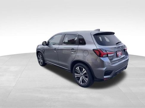 Used 2024 Mitsubishi Outlander Sport AWD image 3