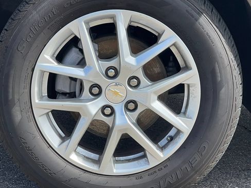 Used 2024 Chevrolet Equinox LT AWD/4WD image 6