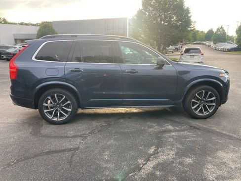 Used 2019 Volvo XC90 T6 Momentum w/ Advanced Package AWD/4WD image 4