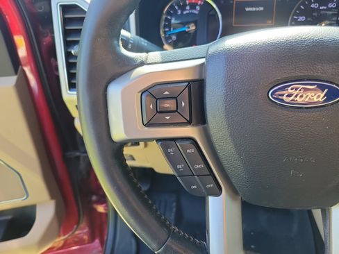 Used 2020 Ford F250 Lariat w/ Lariat Value Package AWD/4WD image 22