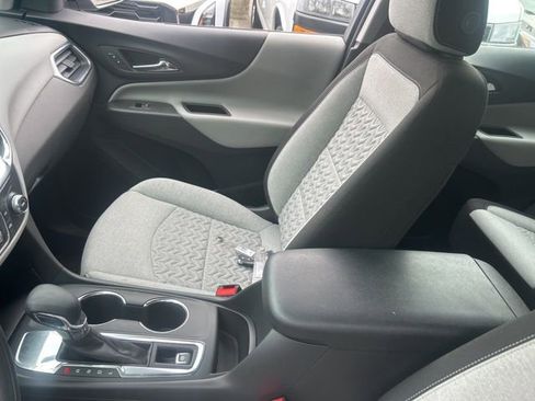 Used 2024 Chevrolet Equinox LS image 12