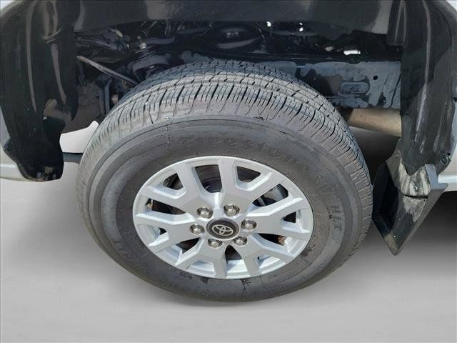 Used 2024 Toyota Tacoma SR5 RWD image 12