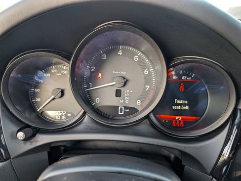 Certified 2024 Porsche Macan image 21