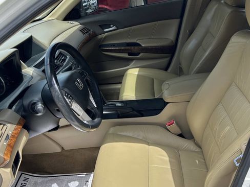 Used 2010 Honda Accord EX-L image 14