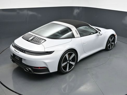 Certified 2026 Porsche 911 Targa 4S AWD/4WD image 19